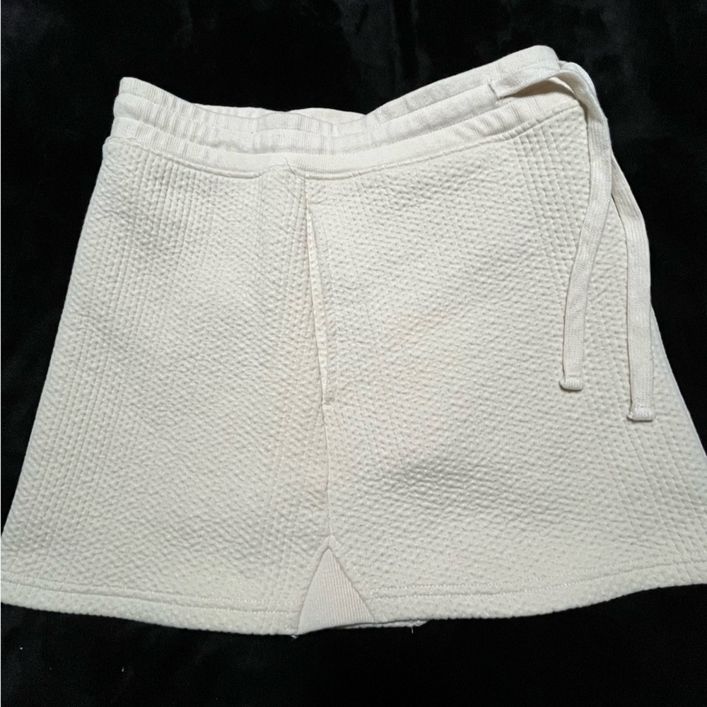 High Drawstring Waist Quilted Activewear Skort Beige-Small - Picture 6 of 7